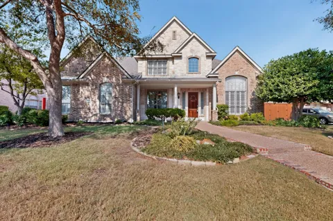 1921 Armstrong Drive