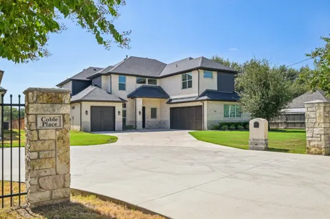 1600 Country Club Drive