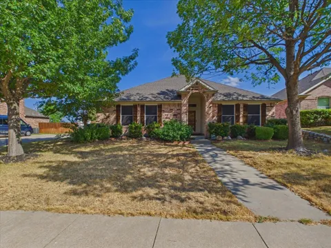 613 Quail Hollow Drive