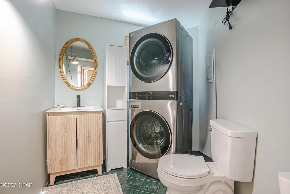 1 Dolphin Lane Panama City Beach, FL 32408