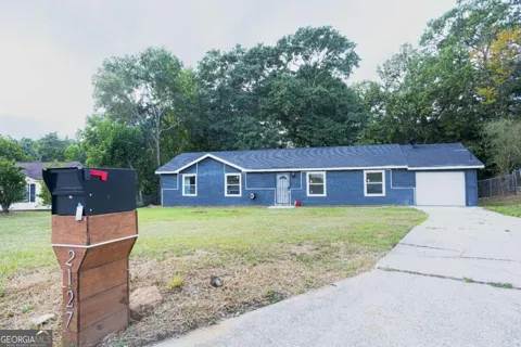 2127 Blue Creek CT
