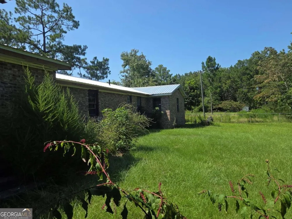 3038 Armor RD Patterson, GA 31557