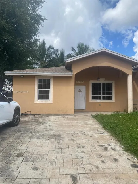9752 NW 26th Ave #9752