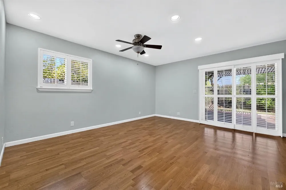 652 Corlano Avenue Santa Rosa, CA 95404