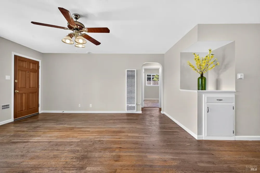 652 Corlano Avenue Santa Rosa, CA 95404