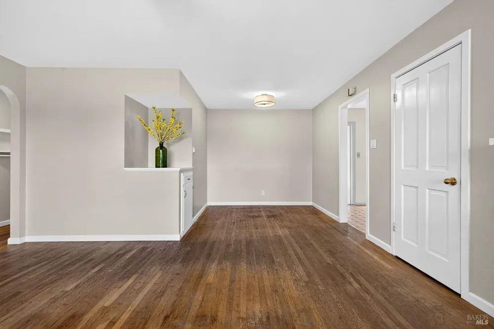 652 Corlano Avenue Santa Rosa, CA 95404
