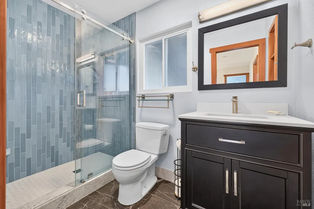 172 Clearview Court Petaluma, CA 94952