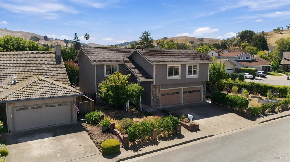 172 Clearview Court Petaluma, CA 94952
