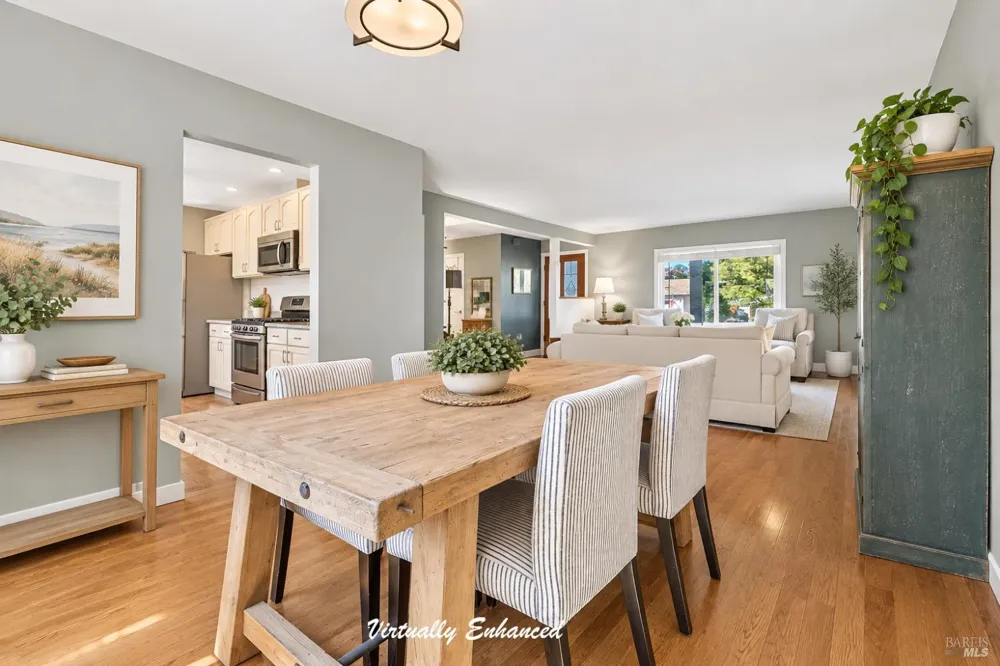 172 Clearview Court Petaluma, CA 94952