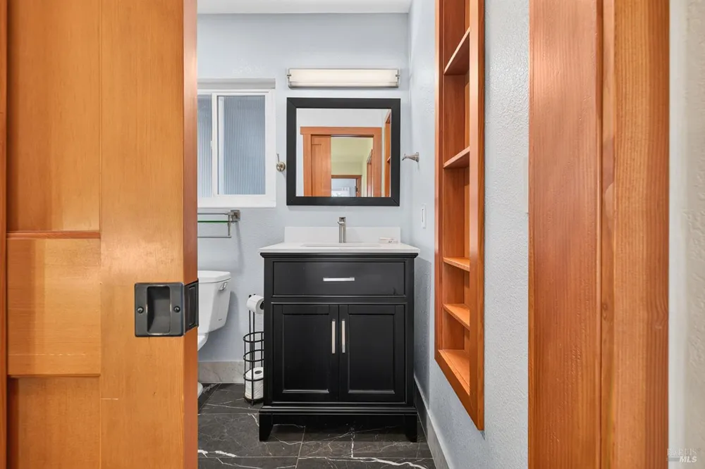 172 Clearview Court Petaluma, CA 94952