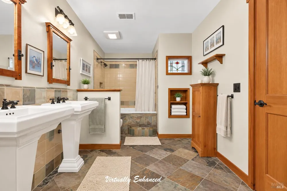 172 Clearview Court Petaluma, CA 94952