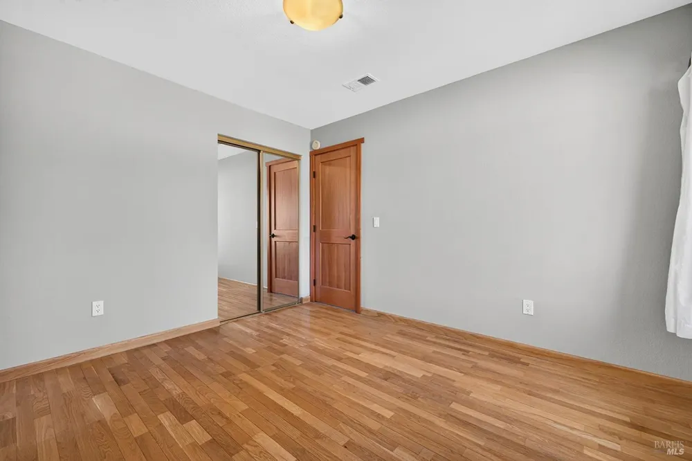 172 Clearview Court Petaluma, CA 94952