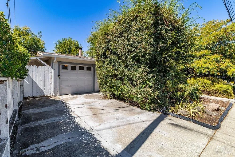 3037 Bertram Court Concord, CA 94520