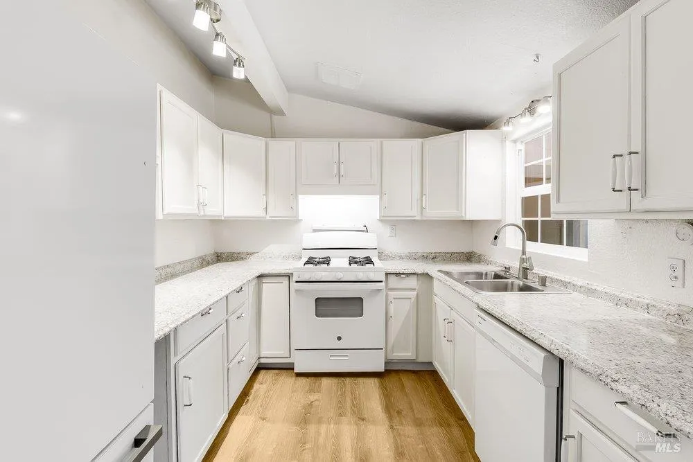 3037 Bertram Court Concord, CA 94520