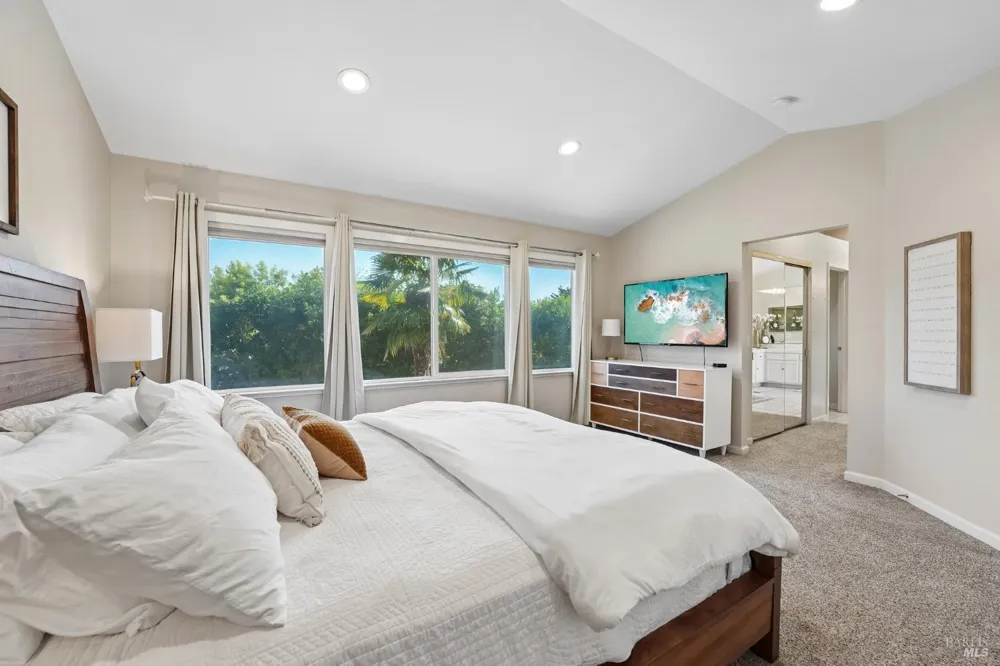 316 Dominic Court Windsor, CA 95492
