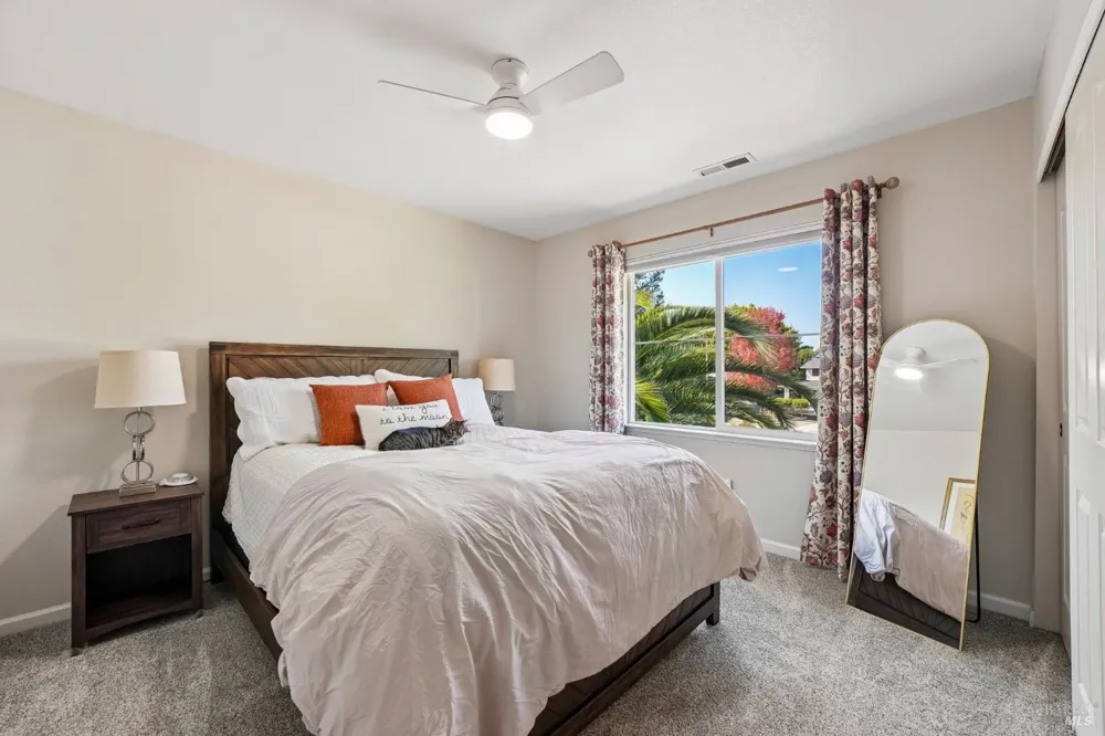 316 Dominic Court Windsor, CA 95492