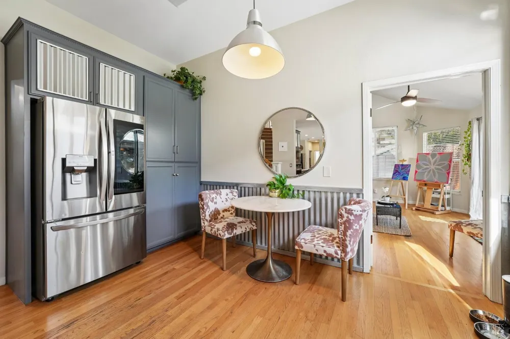 316 Dominic Court Windsor, CA 95492