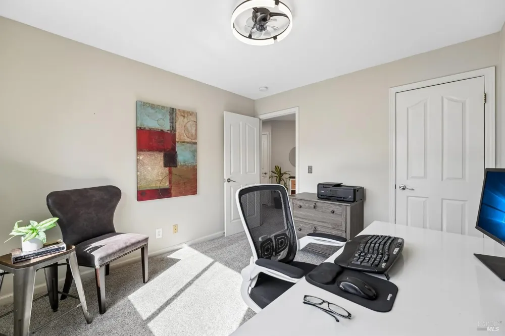 316 Dominic Court Windsor, CA 95492