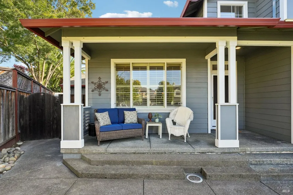 316 Dominic Court Windsor, CA 95492