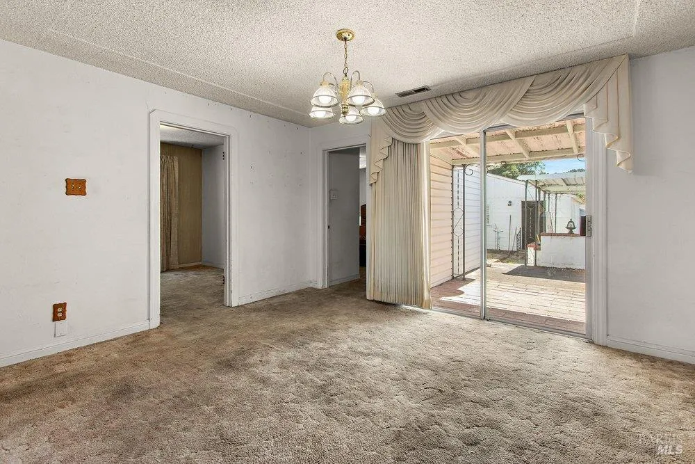 428 E I STREET Benicia, CA 94510