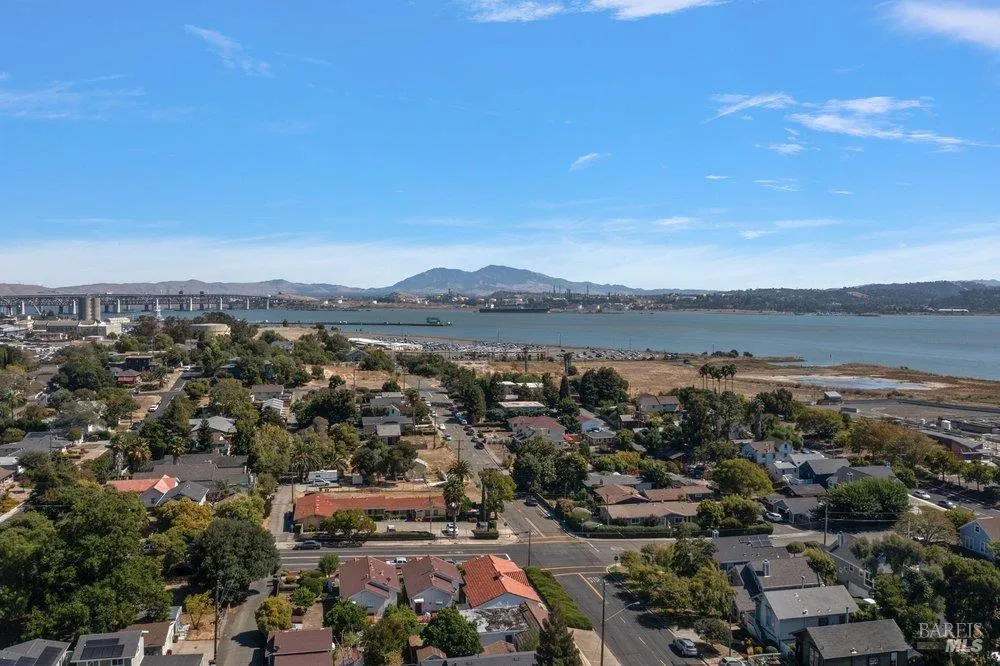 428 E I STREET Benicia, CA 94510
