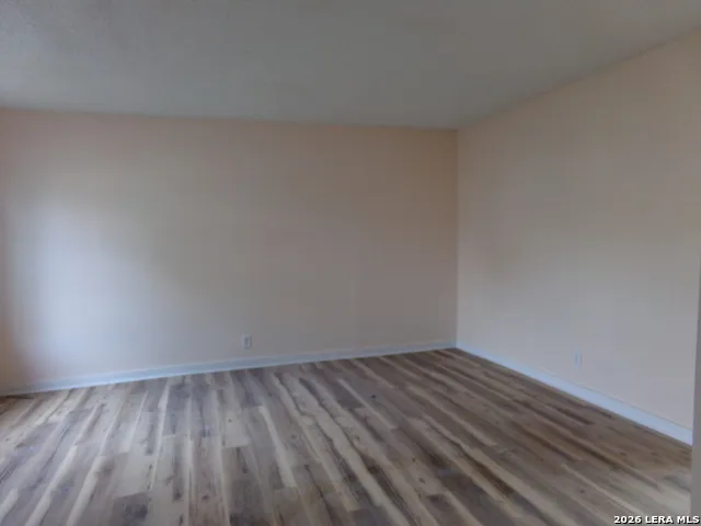 1212 CHURING DR San Antonio, TX 78245