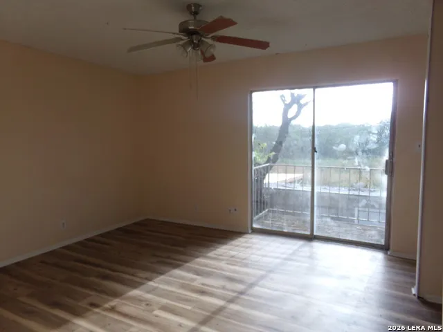 1212 CHURING DR San Antonio, TX 78245