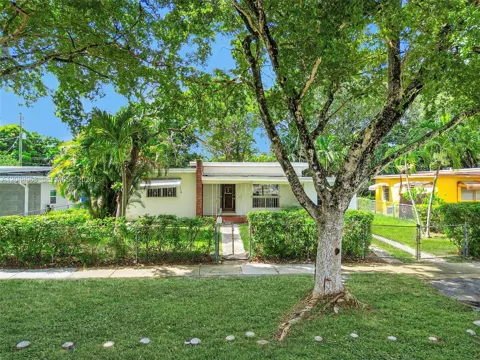 340 NW 128th St
