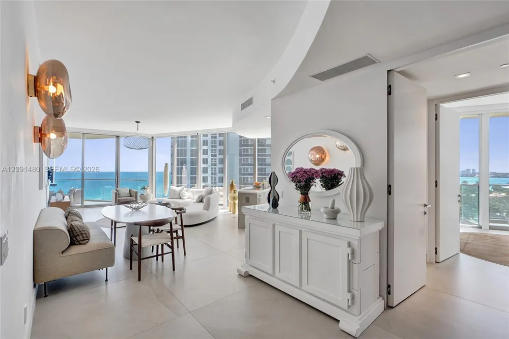 18975 Collins Ave #704 Sunny Isles Beach, FL 33160