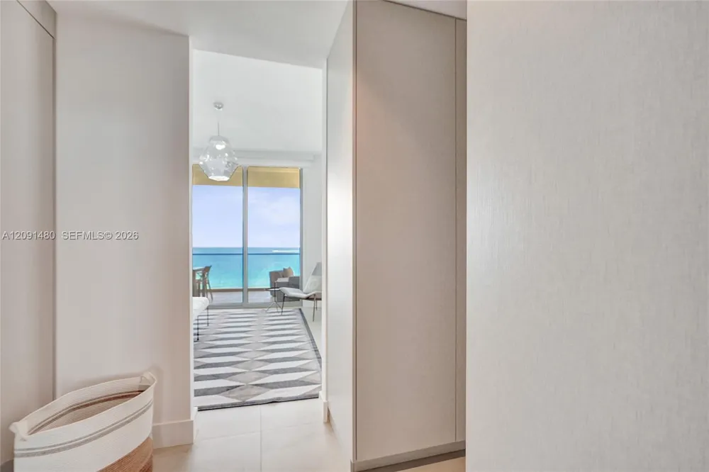 18975 Collins Ave #704 Sunny Isles Beach, FL 33160
