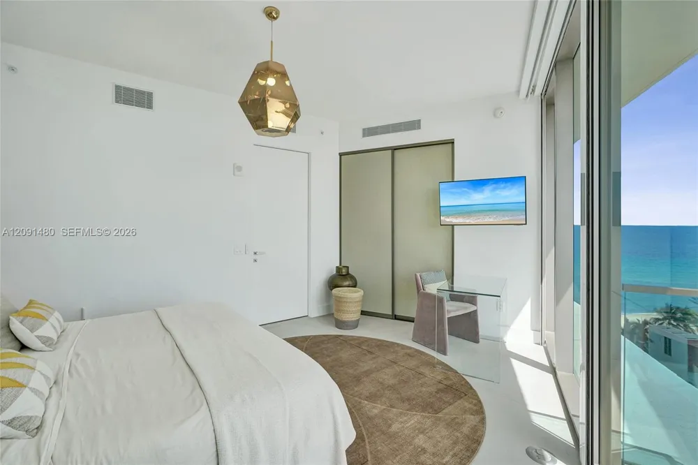 18975 Collins Ave #704 Sunny Isles Beach, FL 33160
