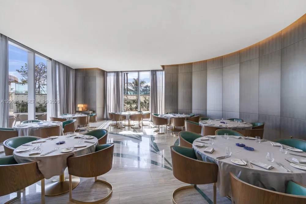 18975 Collins Ave #704 Sunny Isles Beach, FL 33160