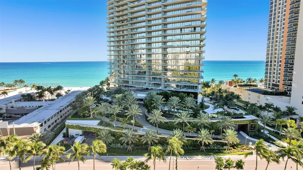 18975 Collins Ave #704 Sunny Isles Beach, FL 33160