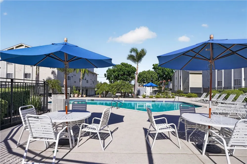 777 S Citrus #157 Azusa, CA 91702
