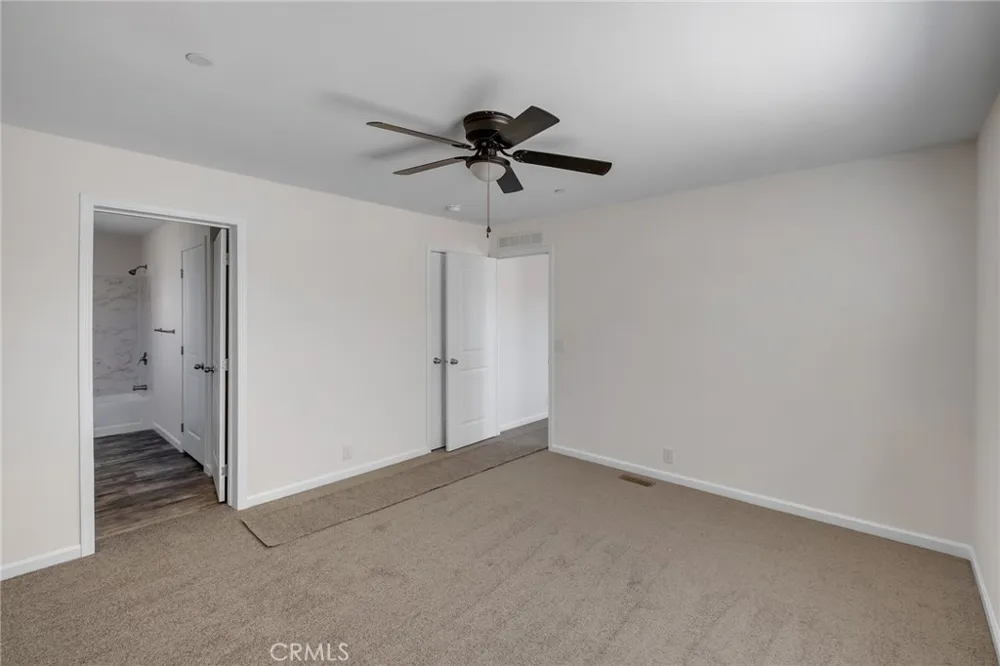 2350 Olivera Pinon Hills, CA 92372