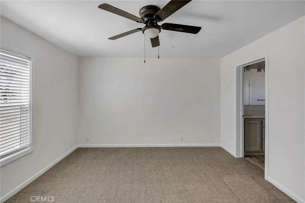 2350 Olivera Pinon Hills, CA 92372