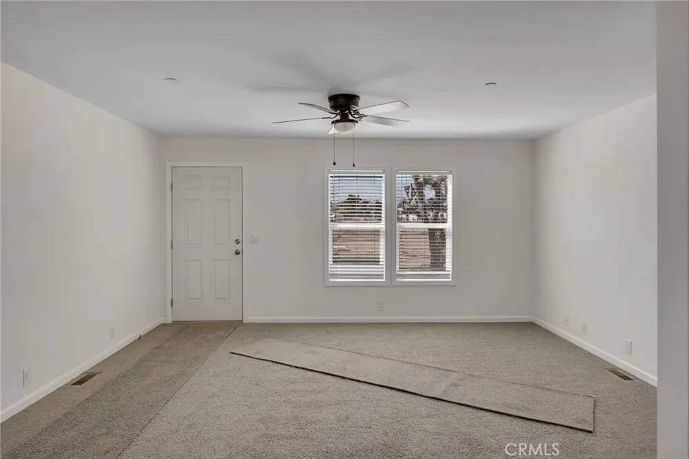 2350 Olivera Pinon Hills, CA 92372