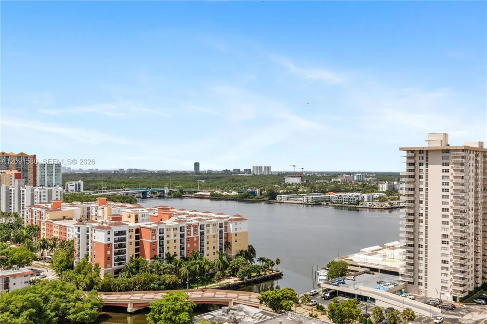 231 174th St #2106 Sunny Isles Beach, FL 33160
