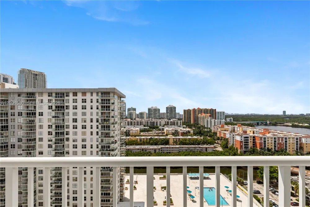 231 174th St #2106 Sunny Isles Beach, FL 33160