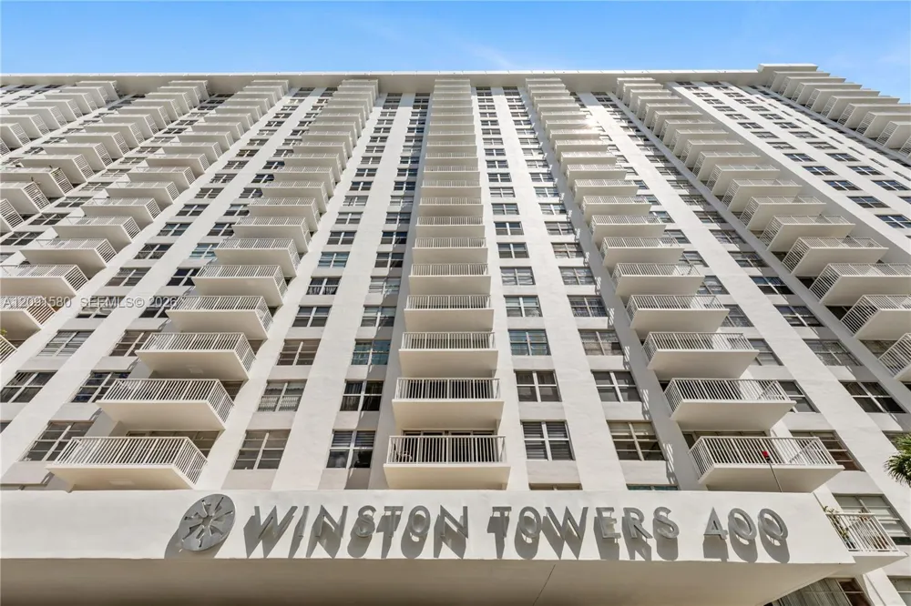 231 174th St #2106 Sunny Isles Beach, FL 33160