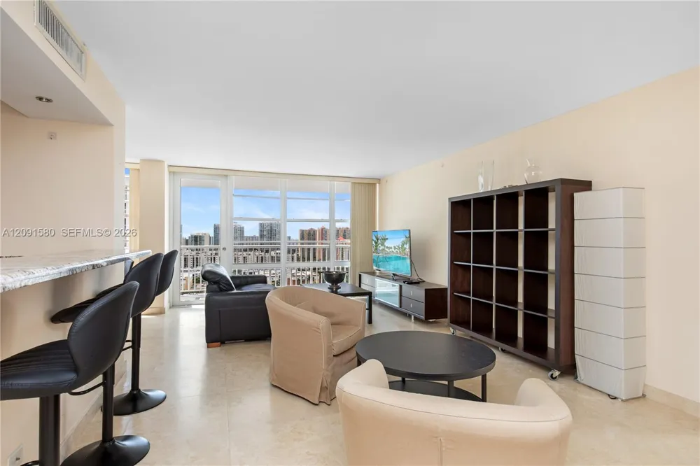 231 174th St #2106 Sunny Isles Beach, FL 33160