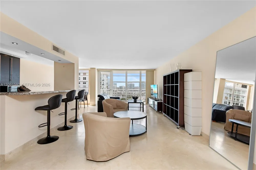 231 174th St #2106 Sunny Isles Beach, FL 33160