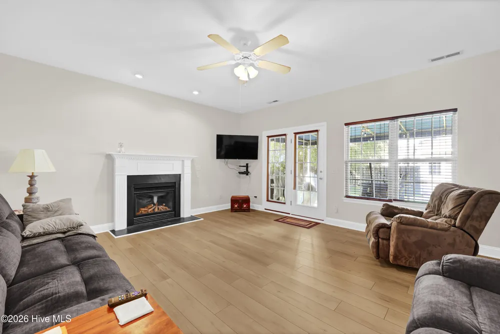 6319 Shire Lane Wilmington, NC 28411