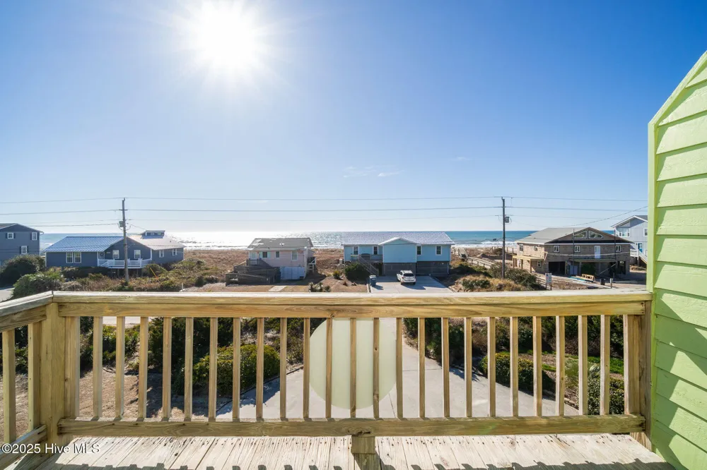 1914 Ocean Drive E Emerald Isle, NC 28594