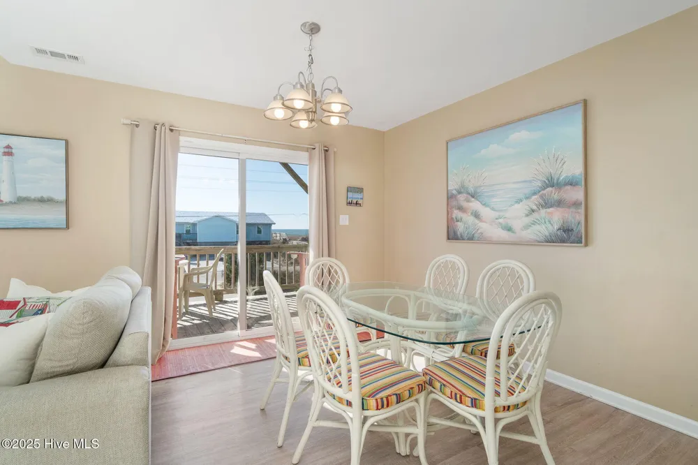 1914 Ocean Drive E Emerald Isle, NC 28594