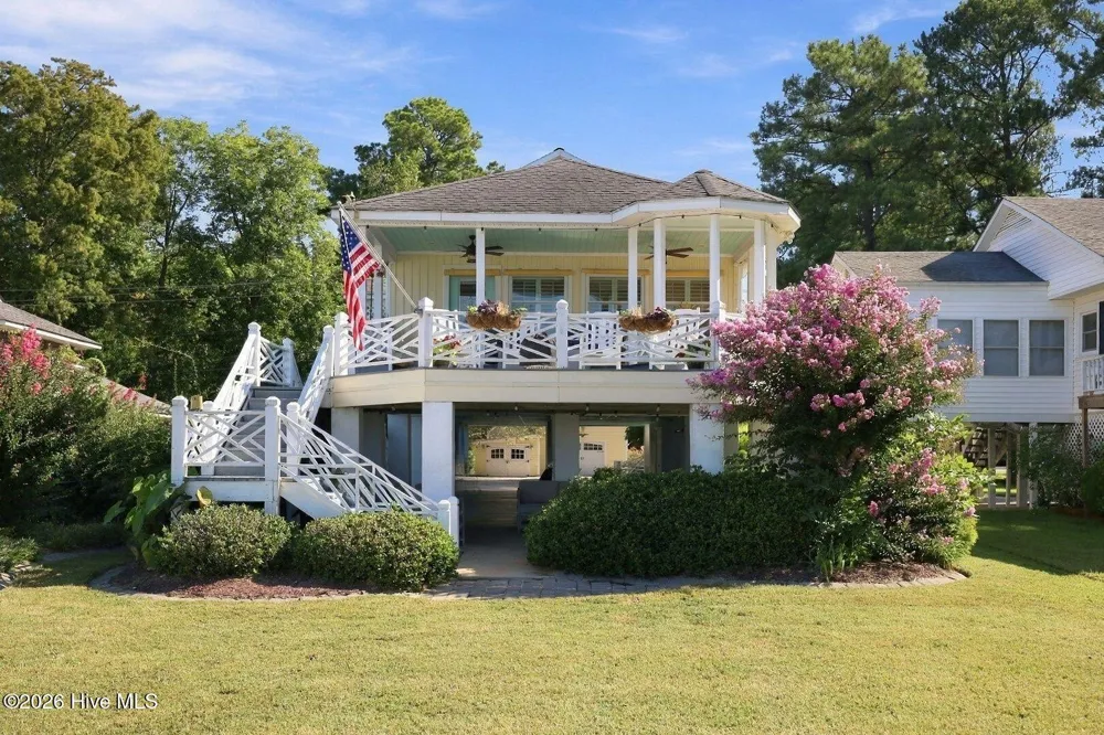 338 Cypress Shore Road Washington, NC 27889