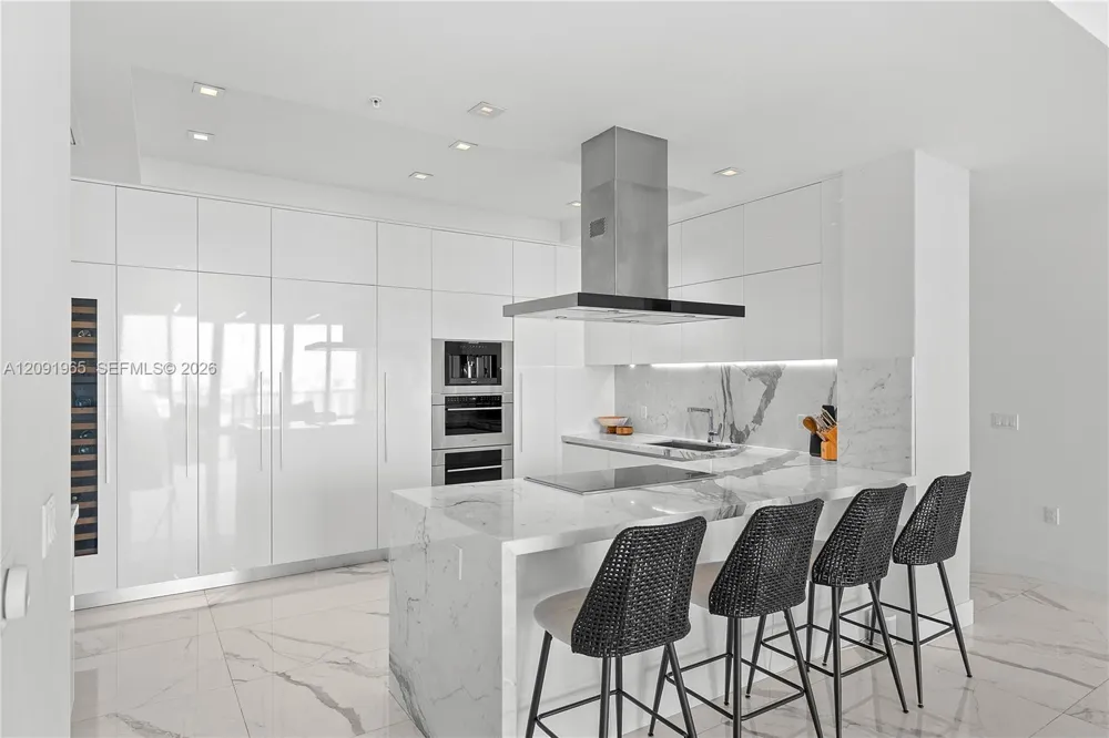 300 Sunny Isles Blvd #4-PH-03 Sunny Isles Beach, FL 33160