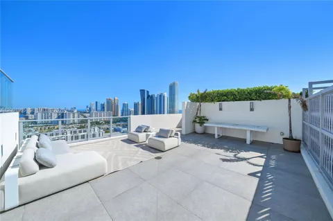 300 Sunny Isles Blvd #4-PH-03