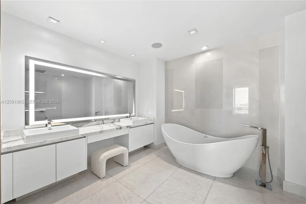 300 Sunny Isles Blvd #4-PH-03 Sunny Isles Beach, FL 33160