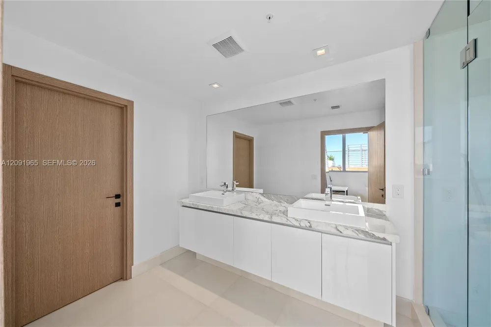 300 Sunny Isles Blvd #4-PH-03 Sunny Isles Beach, FL 33160